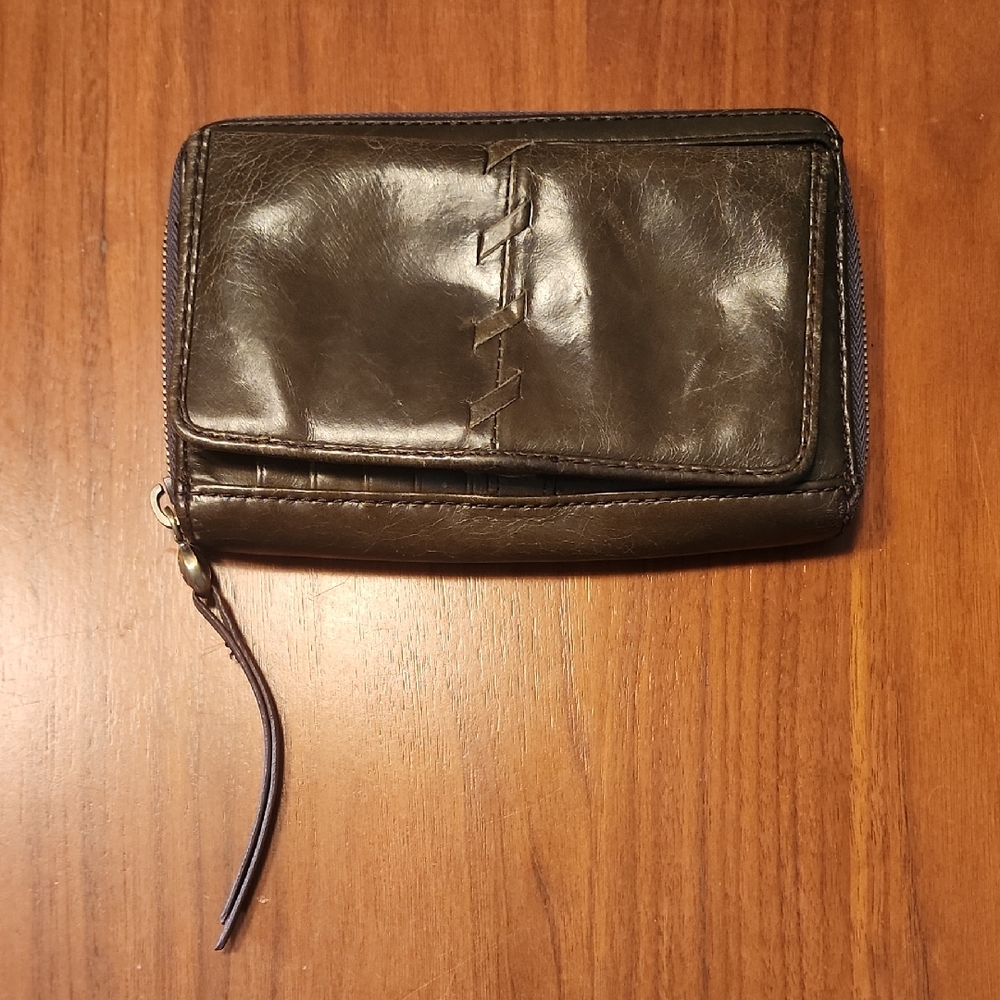 Hobo Olive Green Leather wallet